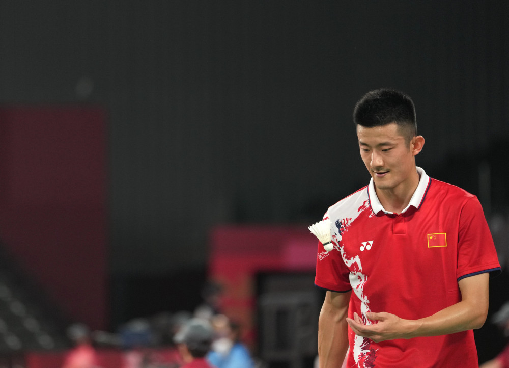 东京奥运会羽毛球男单小组赛谌龙获胜
