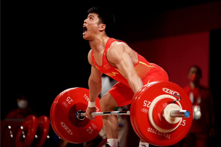 中国举重队第二金李发彬获男举61公斤级冠军