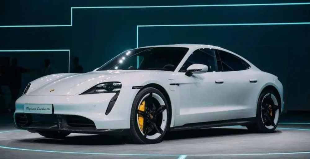 Taycan终于召回，老车主尘埃落地