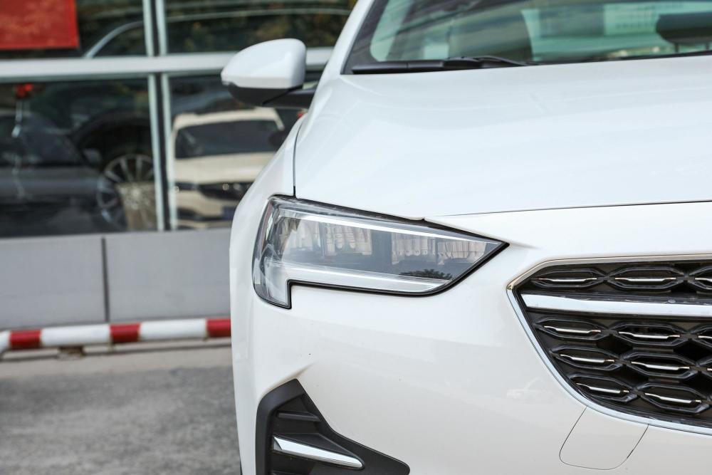 预算16万多，别克君威和红旗H5究竟怎么选？对比后一清二楚