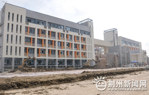 荆州市实验中学灵均校区8月24日试运行 9月1日开学