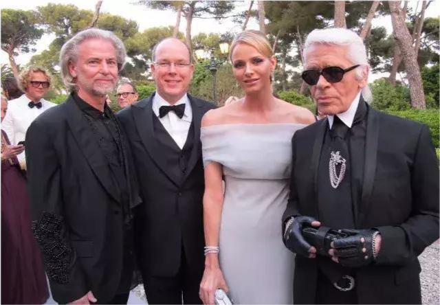 现在世界家族排行榜_全球四大家族,被称为掌控世界的“黑手”,中国家族上榜并排首位