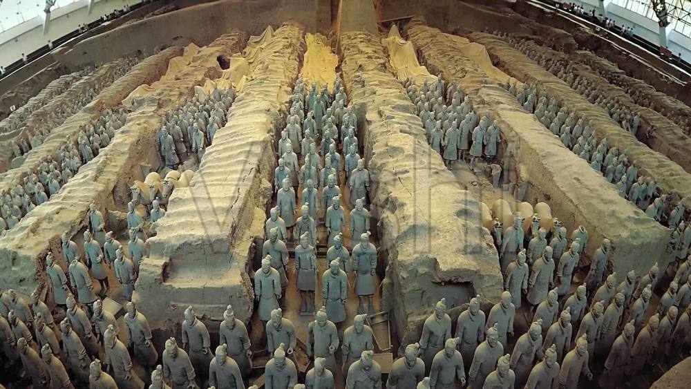 秦始皇兵马俑 明明不是活人烧制却神似人 秦始皇的野心真大 全网搜