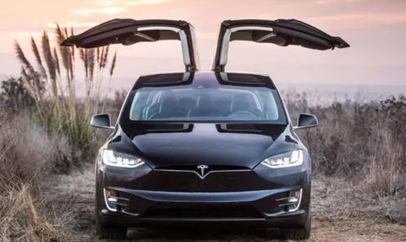 与特斯拉竞争需要多少钱？梅赛德斯：400亿欧元够吗？