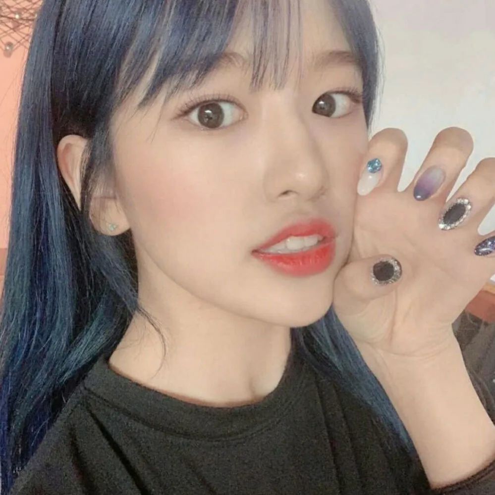 爱豆头像|"iz×one 安宥真"元气合集