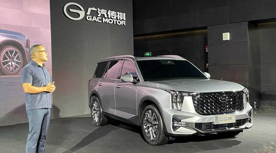 全新一代传祺GS8亮相，越改越丑，想要挽回低迷的销量有点悬