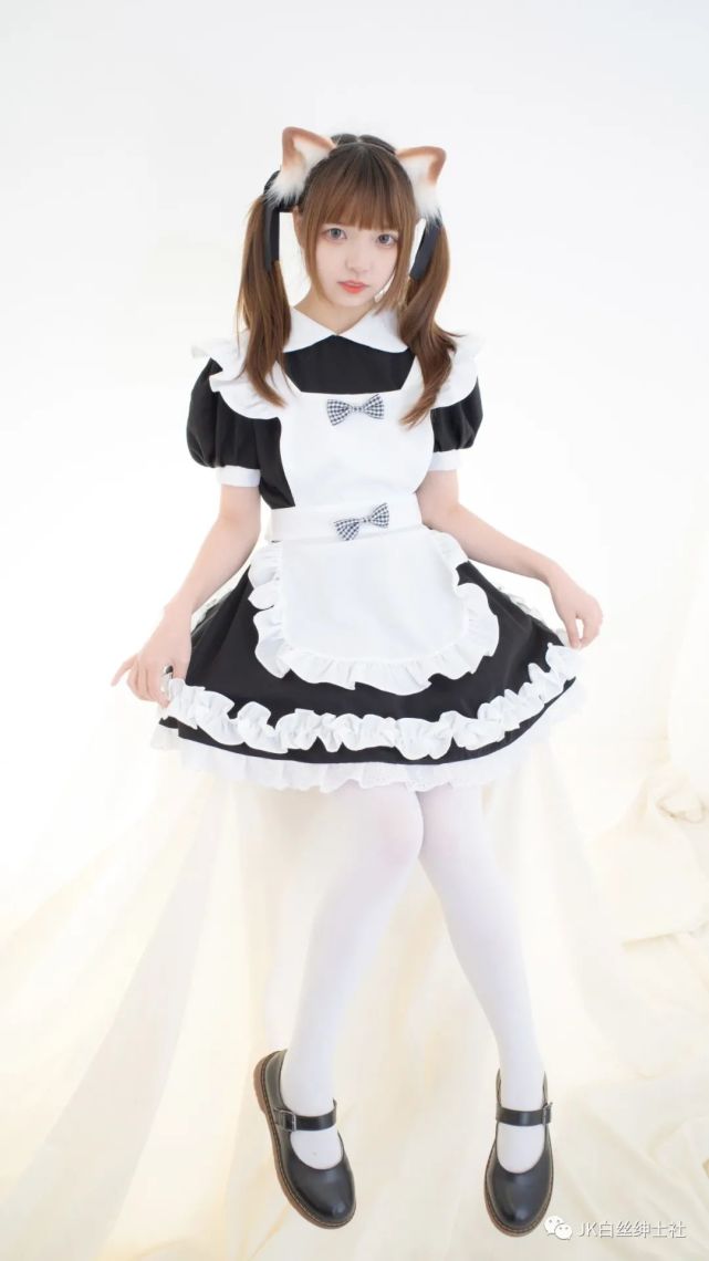 猫耳女仆:这是谁家的小可爱