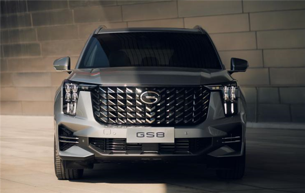 首搭丰田混动系统！全新传祺GS8发布：续航1000km