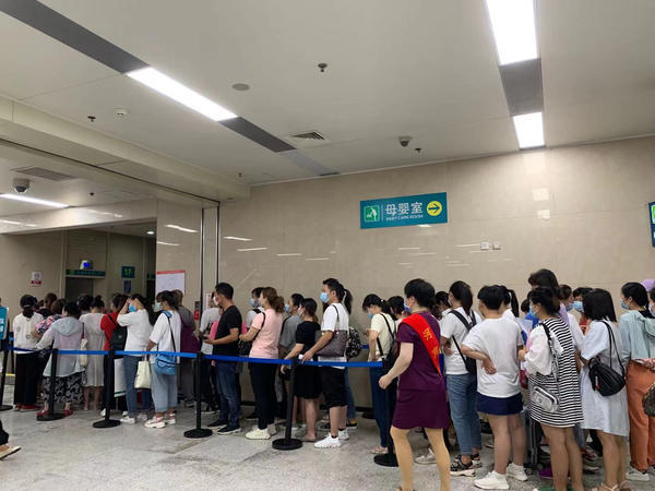 关于佑安医院贩子挂号电话挂号无需排队直接找我们的信息