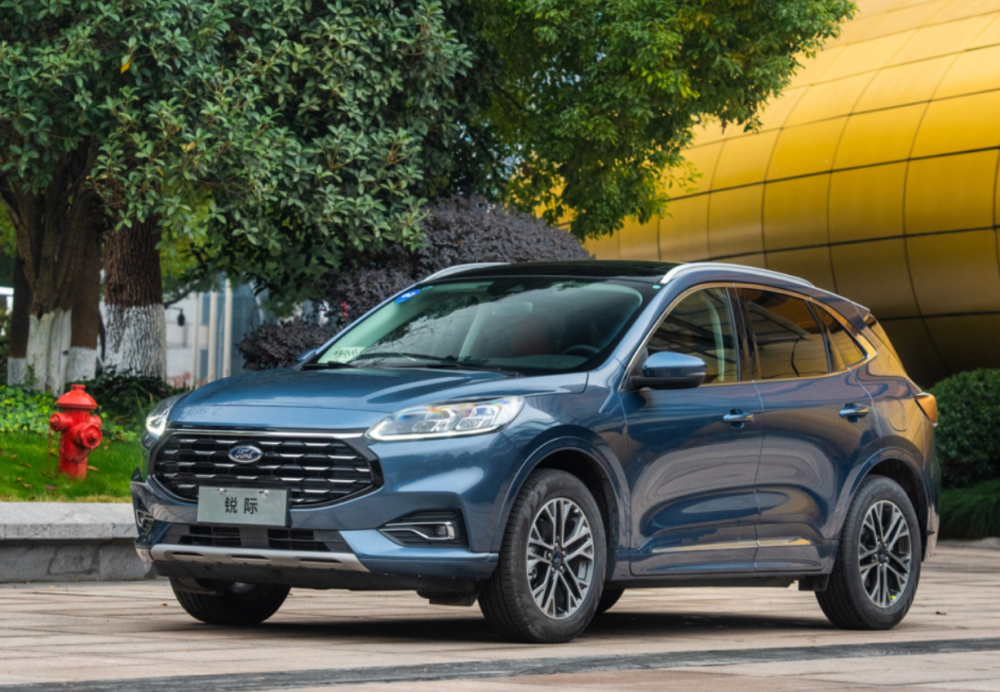 20万左右值得考虑的两款SUV，2.0T动力强，AT变速箱换挡平顺