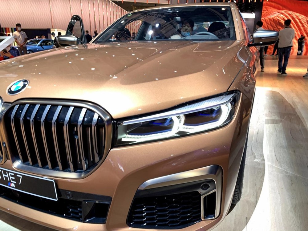 百万级豪车宝马7系的配置解读，换代之后是否底气十足