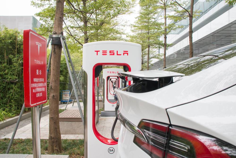 特斯拉开放充电网络是无奈之举？面临激烈竞争被迫低头