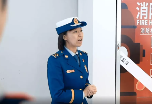 在党旗下成长讲述身边党员故事第三期郝琪