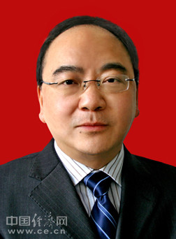 南充市长吴群刚调任四川省科技厅党组书记刘东转任副书记图简历