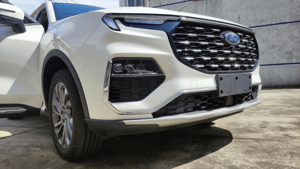 实拍福特领裕，三版座椅＋4900mm长度，配置还很足