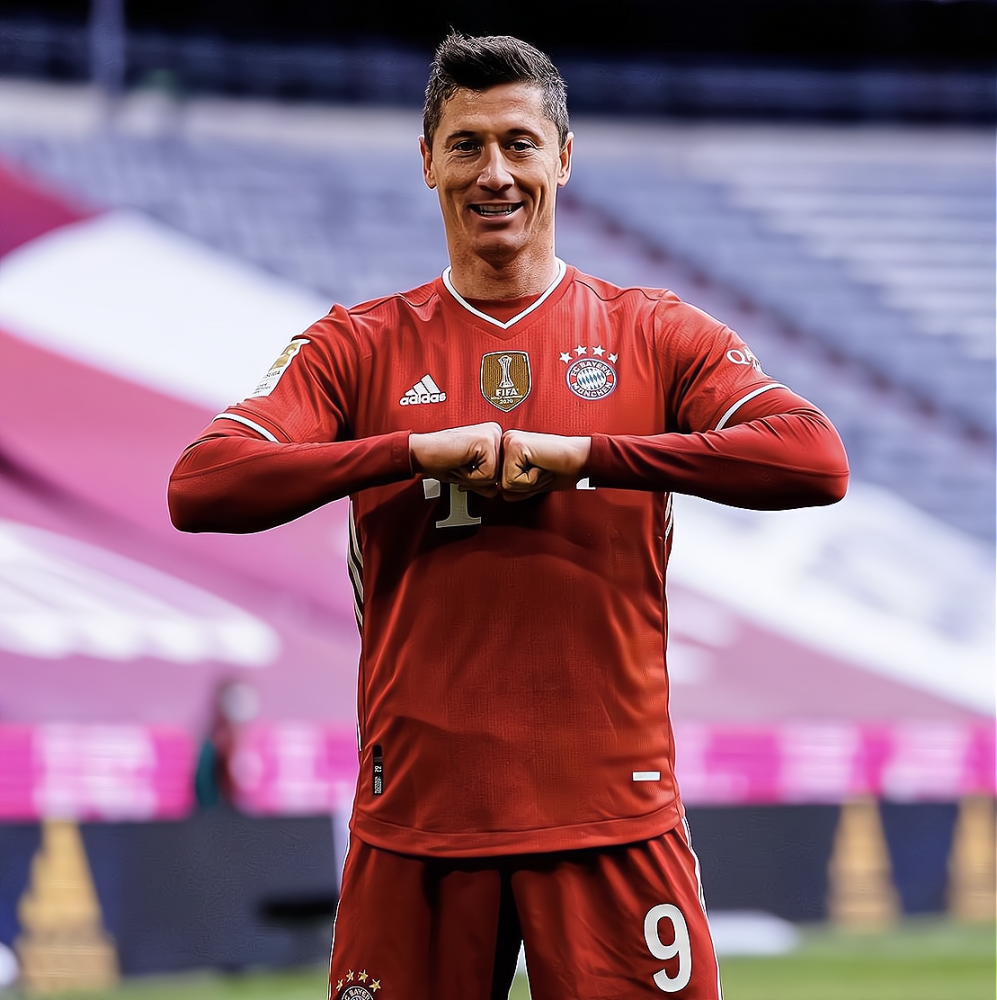 双喜临门!莱万再获足球先生,金球奖重新颁发