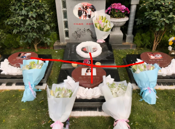 甚至有人说朱小贞以及三个孩子的墓,是十字锁魂墓.