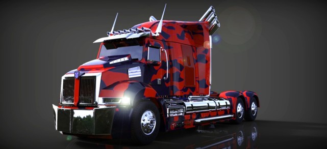 擎天柱原型重卡惊现《模拟农场20》!