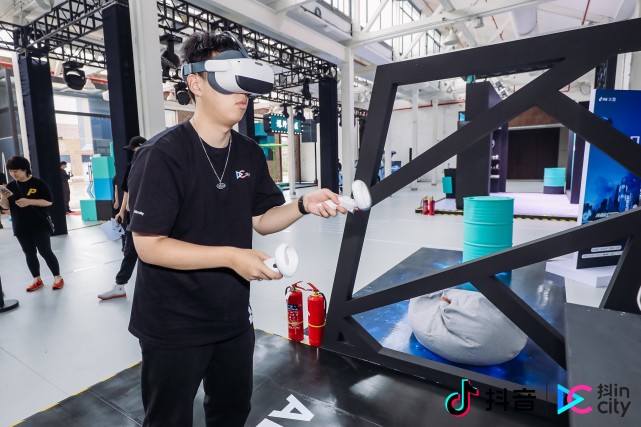 沪上接力制燥，抖inCity点燃城市热力值