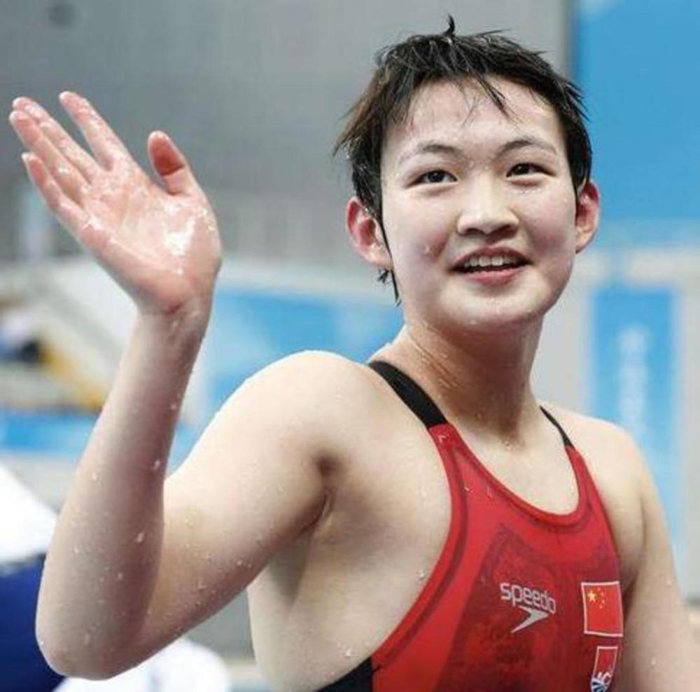 "核弹少女"莱德基爆冷丢冠 李冰洁400米自由泳抢到一块铜牌_腾讯新闻