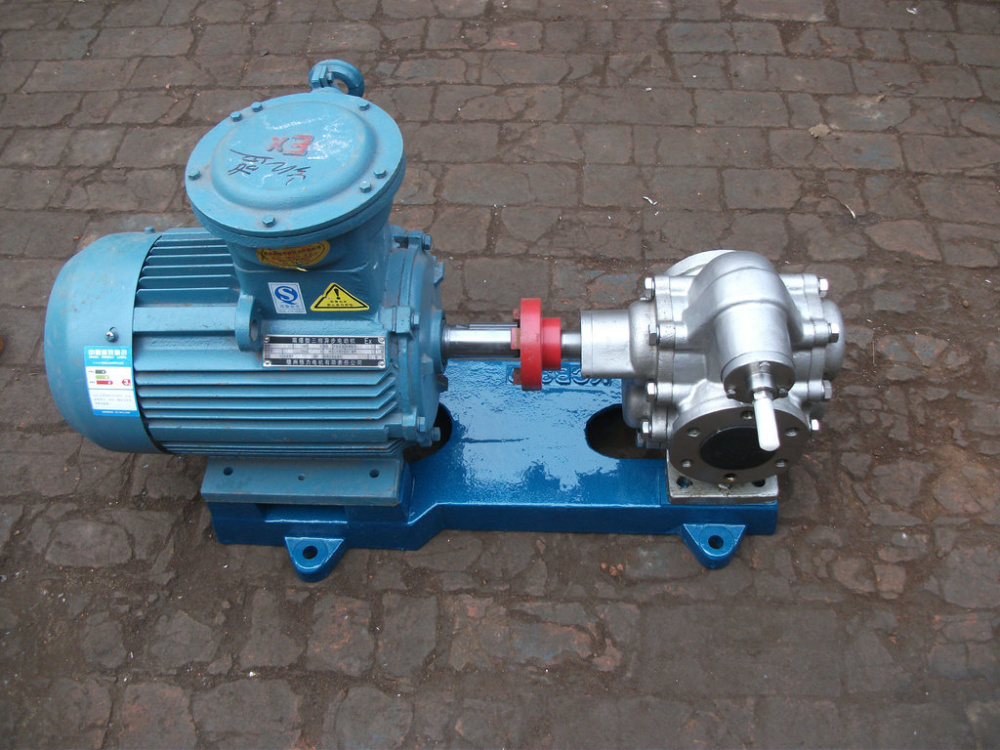 戴姆勒奔驰向中企抛出橄榄枝，贡献10亿大单，对中国市场区别对待