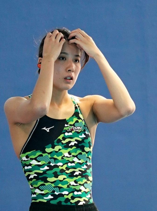 大桥悠依穿着和服卡哇伊泳技颜值双在线