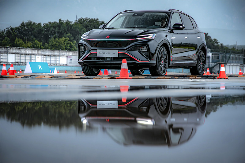 智能纯电SUV也要玩驾控？MARVEL R证明给你看