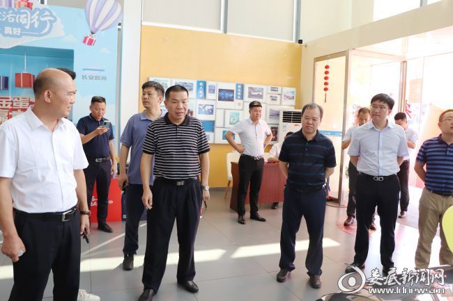 万宝新区中南汽车城汽车文化节开幕