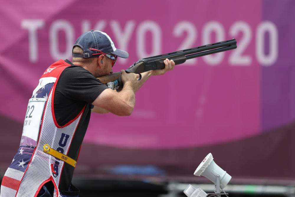 奥运金牌-射击男子双向飞碟 美国老将汉考克获得金牌三度登顶