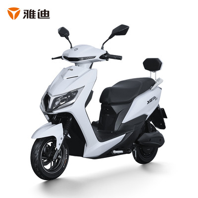 "新物种"vfly面世,雅迪能成行业高端市场先行者吗?_腾讯新闻