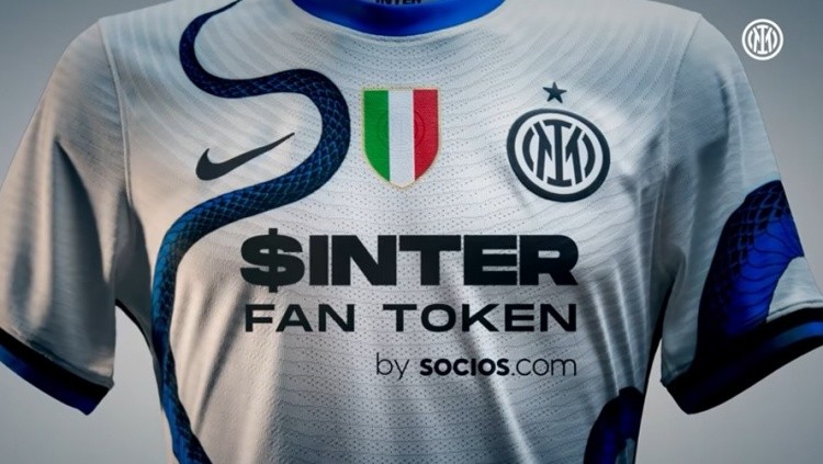 直播吧7月26日讯 意甲国际米兰发布新赛季客场球衣,这件客场球衣以