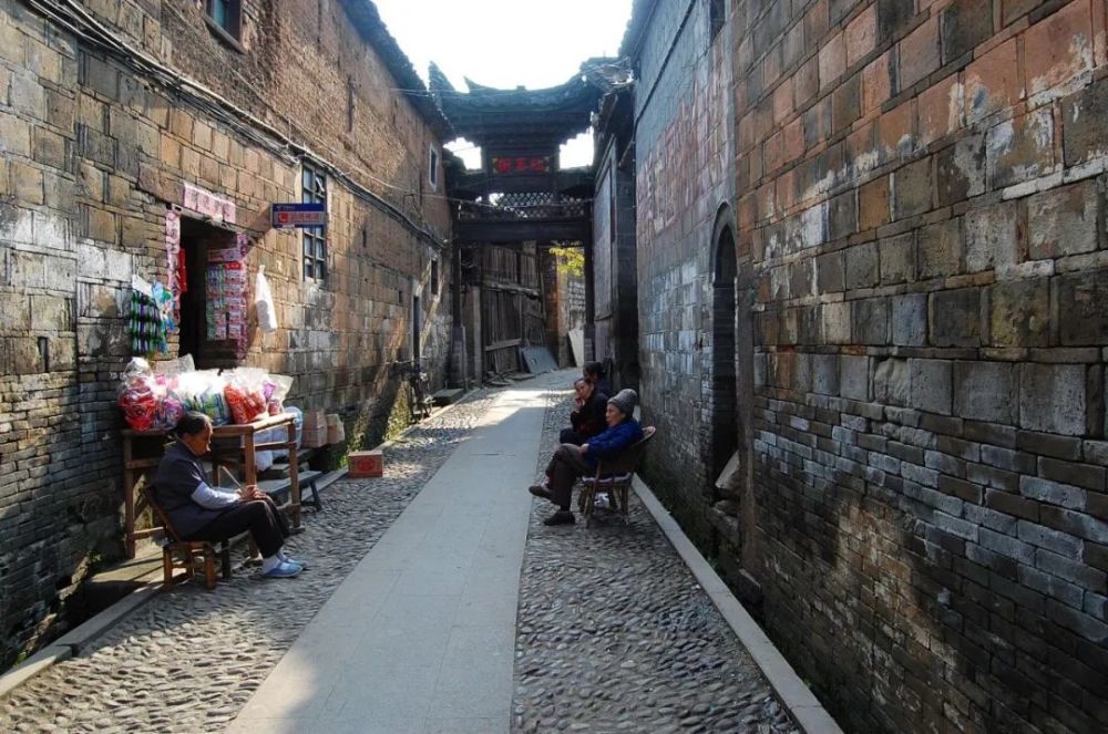 泰宁人口_福建三明:一个人口不超14万的县城,却拥有酒店100家(2)