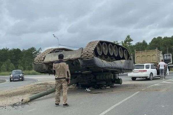 【沙雕图】坦克:啊这,就挺突然的