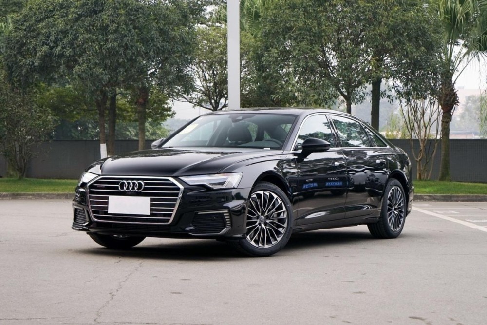 又一中大型豪华轿车，油耗仅2.1L，6.7秒破百，不限行没有购置税