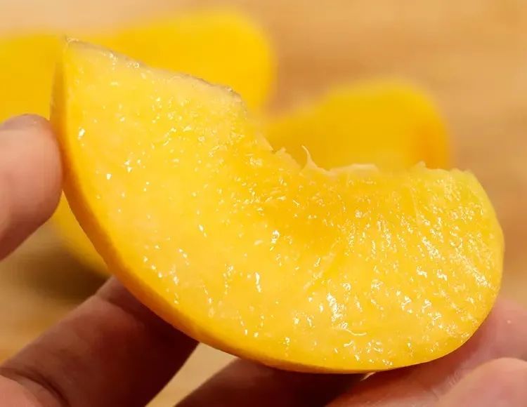 9元石阡大沙坝黄桃5斤装,现摘现发,脆甜爽滑又多汁!