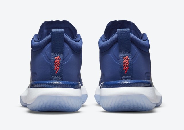 zion1美队篮球鞋