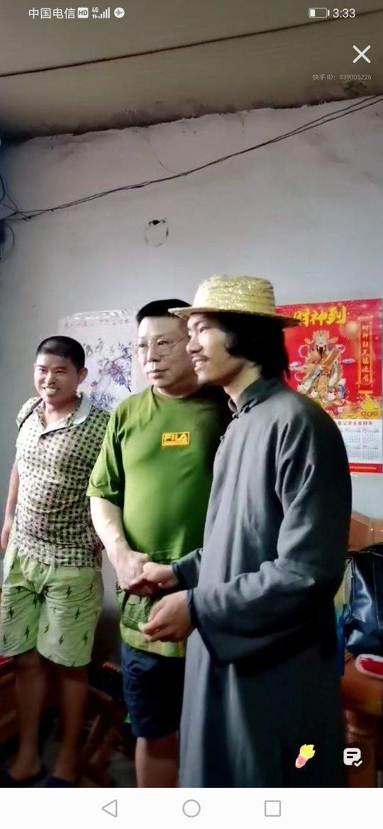 拉面哥聊斋30:拉面哥遭遇网友深情致谢,枫大爷受到田斌热情礼遇