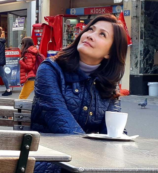 除了对退圈一事做出说明之外,陈慧珊也久违公开了自己的近况,毕竟自从