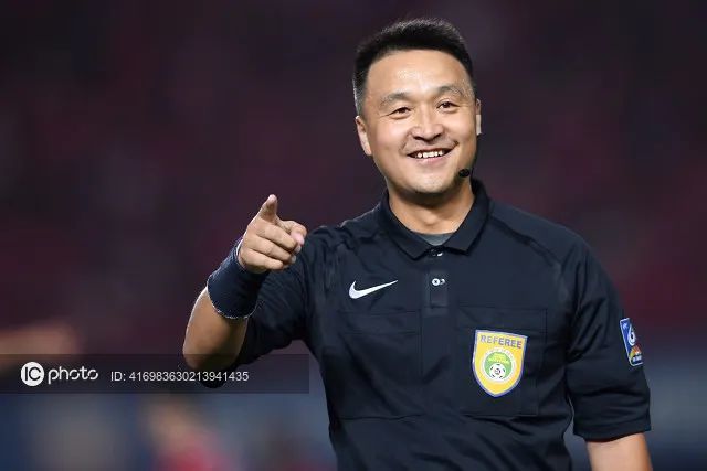 中超 【裁判新闻】百场巧遇百年 “兵哥哥”恰逢其时！