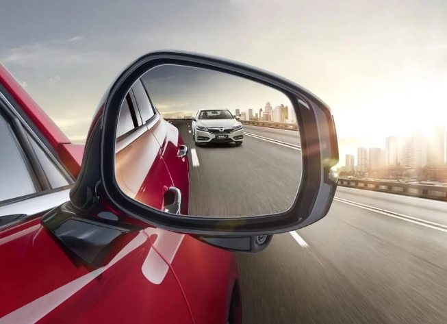 为什么汽车后视镜上会有一根线呢今天终于明白了