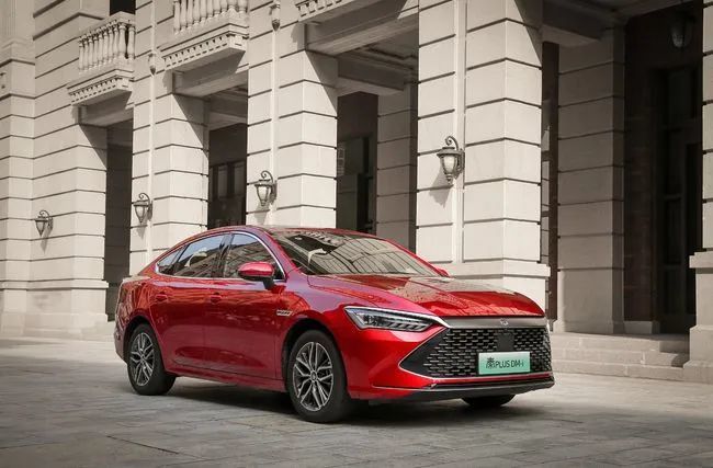 油耗怎么样？动力如何？是否值得买？从消费者的角度看秦PLUS DM-i