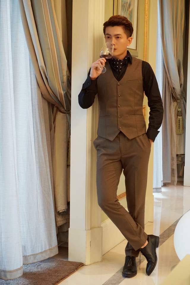 《海上繁花》即将收官 李亭哲疑似"黑切白"与窦骁和解