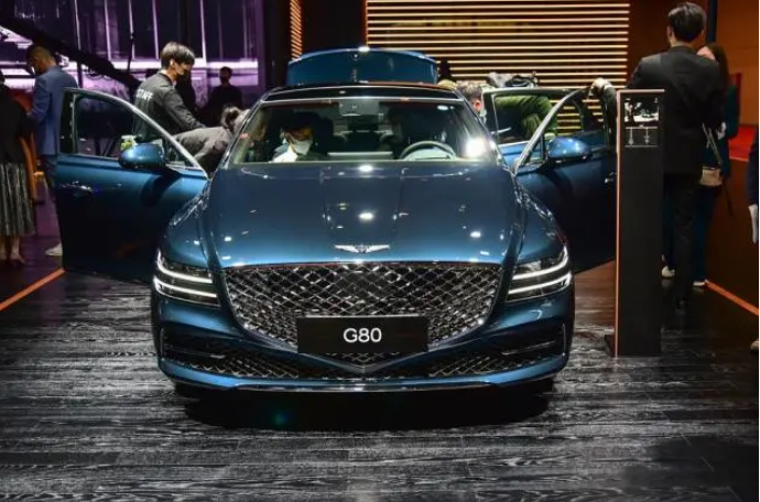 捷尼赛思G80正式上市，能卖过雷克萨斯ES吗？