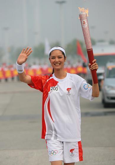 1986年马艳丽开入周口市体校排球队,3年后被特招到河南省水上运动学校