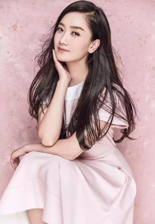 凤凰传奇搭档23年没成夫妻如今一个年入千万一个负债累累