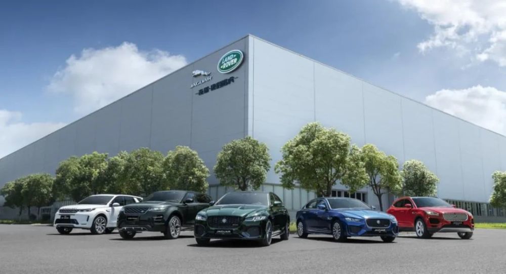 不仅仅是加长的全新路虎·揽胜极光L