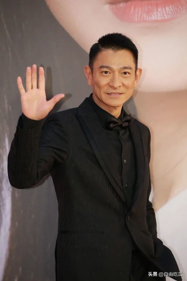 鸿星尔克老板走红前员工透露其为人