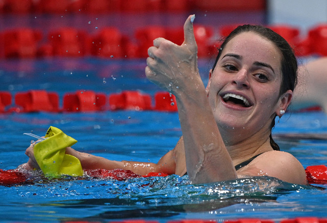 澳大利亚女子游泳图片