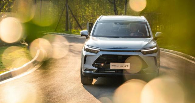 ԇ{X7䲻15fća(chn)SUV˺YƷƵܛ