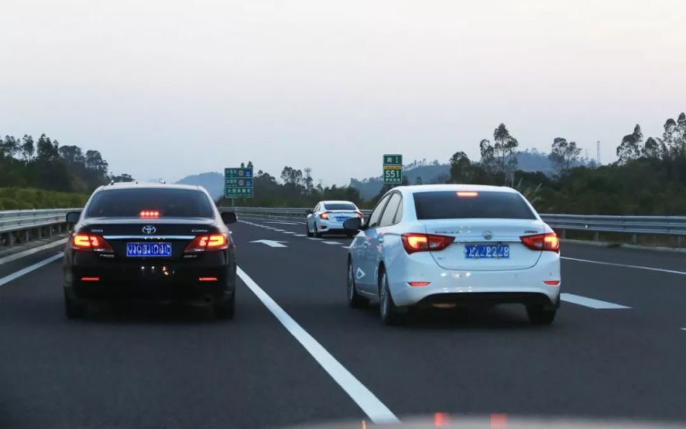 汽车开6年卖掉，和开到报废，谁更划算？车贩：说出来怕你不信